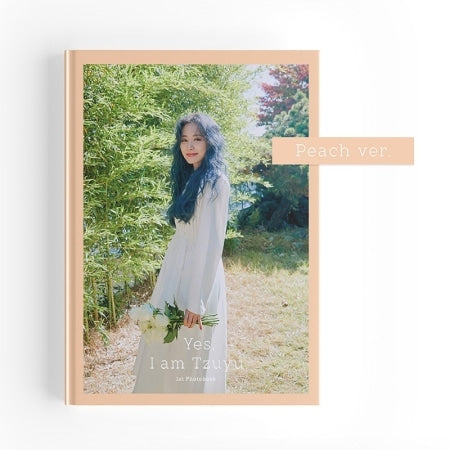 TZUYU - YES, I AM TZUYU. (1ST PHOTOBOOK)