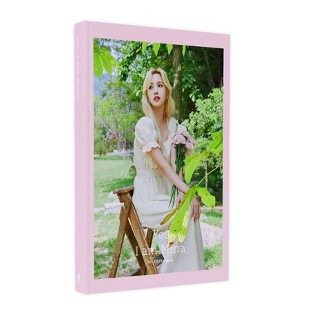 MINA - YES, I AM MINA. (PHOTOBOOK) PINK VER. (B)